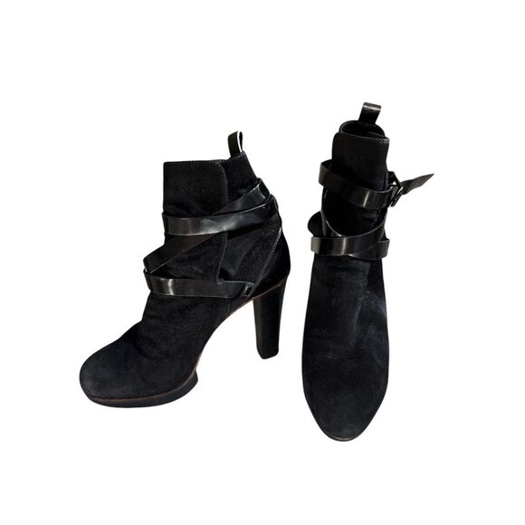 Tod's Shoes - Tod’s black suede leathered wrap around strap chunky heel ankle boots size 7